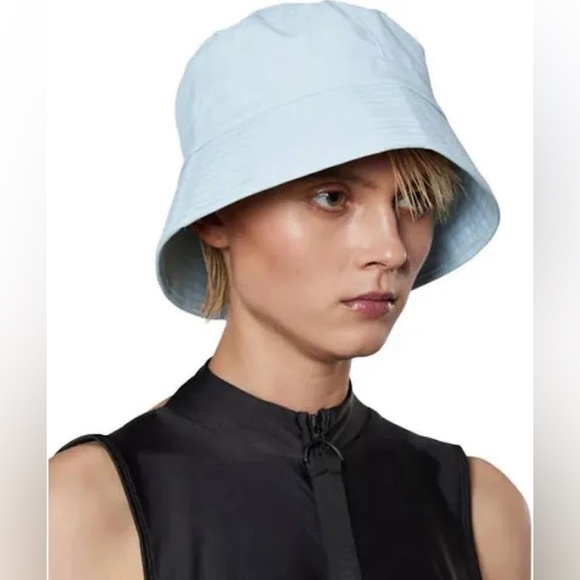 NFSRAINS Bucket Hat XS-Med NWT Sky - Picture 1 of 5